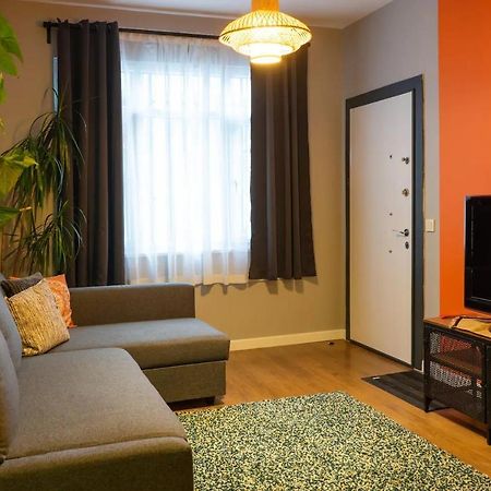 Cosy Flat With A Garden In Central Kadikoy Κωνσταντινούπολη Εξωτερικό φωτογραφία