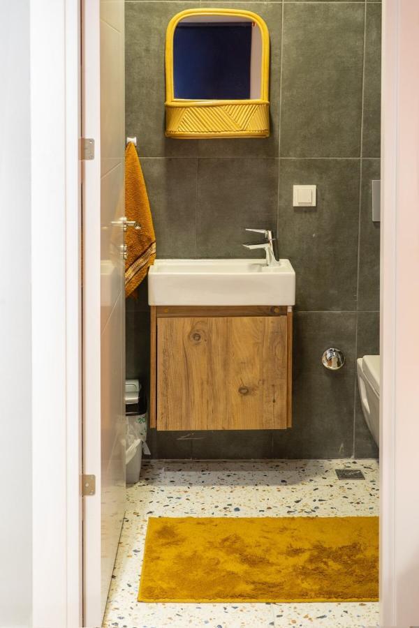 Cosy Flat With A Garden In Central Kadikoy Κωνσταντινούπολη Εξωτερικό φωτογραφία